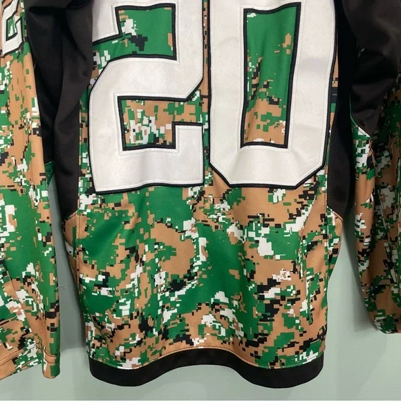 VTG CCM Reebok Chicago Blackhawks Brandon Saad Jersey Camo Veterans Sz 48 NHL